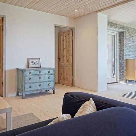 6 Person Holiday Home In Svaneke Esterno foto
