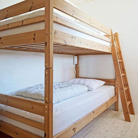 6 Person Holiday Home In Svaneke Esterno foto